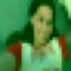 Sexy Zina, 24 ans à Annezin - la contacter