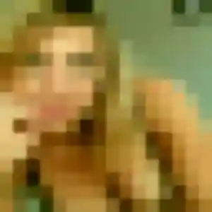 Flore (20 ans) à Argenteuil cherche une rencontre maintenant