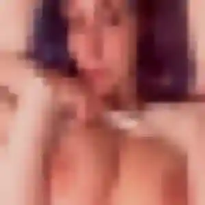 Photo de Mylene à Aÿ-Champagne (24 ans) - rencontre coquine sans inscription