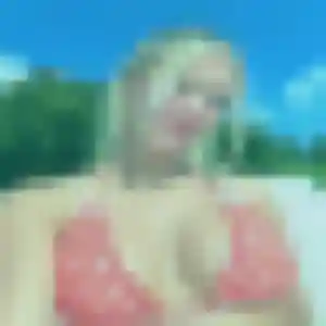 Photo de Ariane à Bischwiller (34 ans) - rencontre coquine anonyme