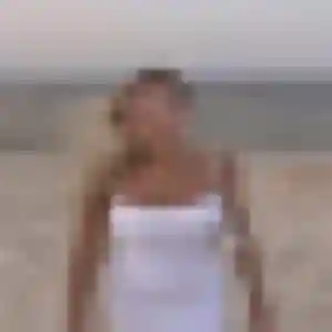 Rejoins Elise, 29 ans à Bondy en t'inscrivant