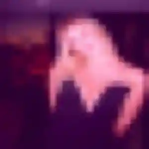 Belle Augustine, 21 ans à Bormes-les-Mimosas - la contacter