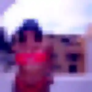 Photo de Valerie à Boucau (28 ans) - rencontre coquine anonyme