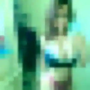 Colombine, 40 ans, en ligne à Bourbourg pour une rencontre coquine
