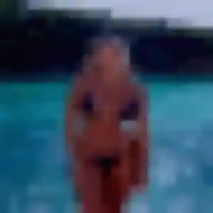 Corinne, 37 ans, dispo pour rencontre coquine à Cabriès