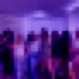 Nina, 19 ans, en ligne à Cachan pour une rencontre coquine