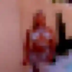 Anouk, femme de 23 ans propose rencontre coquine à Carmaux