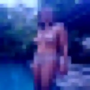 Sexy Dorothee, 35 ans à Carmaux - voir sa photo