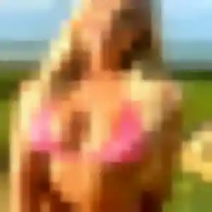 Rose-Marie, 38 ans, connectée à Cayenne pour une rencontre coquine