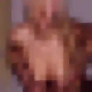 Xaviere, 23 ans, connectée à Châtellerault pour un rencontre coquine