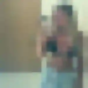 rencontre coquine à Claix : profil de Clotilde, 34 ans - accès libre