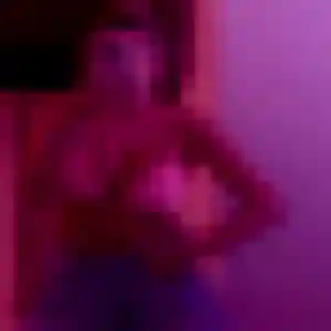 Blanche, 32 ans, en ligne à Concarneau pour une rencontre coquine