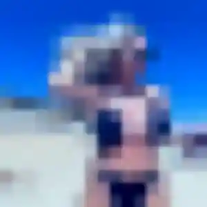 Photo de Yasmine à Contes (24 ans) - rencontre coquine discret