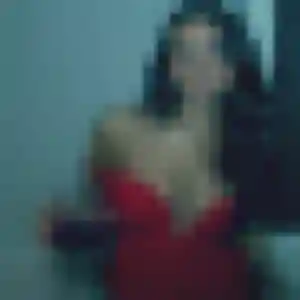 Nadine, 45 ans, en ligne à Cormelles-le-Royal pour une rencontre coquine