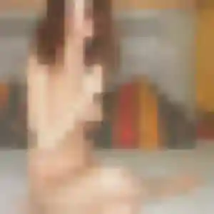 Nina de Couëron, 37 ans - rencontre coquine en toute liberté