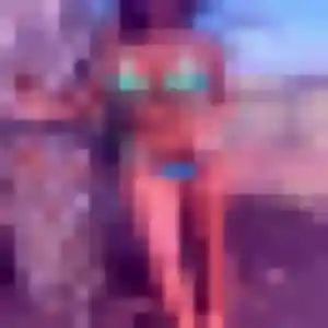 Profil de Adele à Coutances (23 ans) - rencontre coquine anonyme