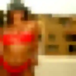 Anais, 45 ans, dispo pour rencontre coquine à Crosne