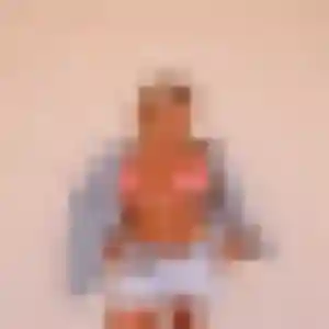 Contacte Kelly, 37 ans à Cuges-les-Pins en privé