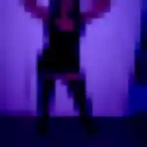 Charmante Julie, 32 ans à Entrelacs - voir sa photo