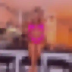 Photo perso de Celine, 34 ans à Épinal - rencontre sans lendemain