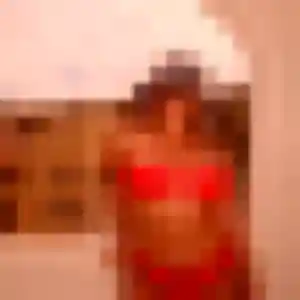 Mylene, femme de 27 ans propose rencontre coquine à Évian-les-Bains