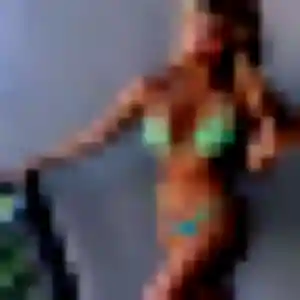 Laura, 42 ans, dispo pour rencontre coquine à Fabrègues