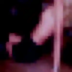 Elena, 35 ans, veut un rencontre coquine à Fouesnant