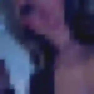 Charmante Nadia, 19 ans à Granville - la contacter