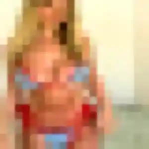 Maya, 21 ans, cherche un rencontre coquine à Hem
