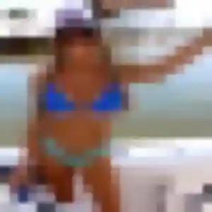 Photo de Nadine à Hendaye (20 ans) - rencontre coquine sans inscription