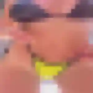 Ghislaine, 31 ans, connectée à Hennebont pour une rencontre coquine