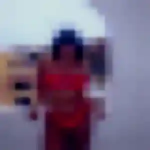 Charmante Barbara, 31 ans à Igny - voir sa photo