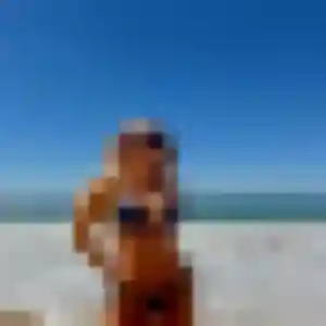 Melanie, femme de 19 ans cherche rencontre coquine à La Chapelle-Saint-Mesmin