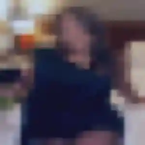Laure, femme de 23 ans propose rencontre coquine à La Chevrolière
