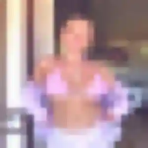 Rose-Marie, 43 ans, en ligne à La Fare-les-Oliviers pour une rencontre coquine