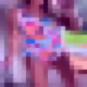 Phoebe, 22 ans, dispo pour rencontre coquine à La Montagne