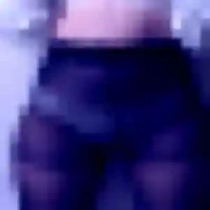 Anne-Laure, 19 ans, en ligne à La Ville-aux-Dames pour une rencontre coquine