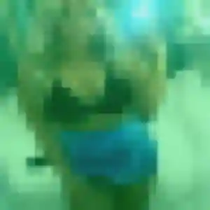 Photo sexy de Lea, 26 ans à Larmor-Plage - plan discret