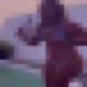 Photo de Celeste à Laudun-l'Ardoise (39 ans) - rencontre coquine sans inscription