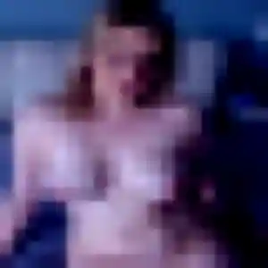 Dina, 20 ans, cherche un rencontre coquine à Le Blanc