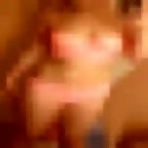 rencontre coquine à Le Bourget : photo de Agathe, 35 ans - sans engagement