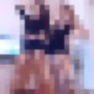 Oriane de Le Coteau, 44 ans - rencontre coquine discret