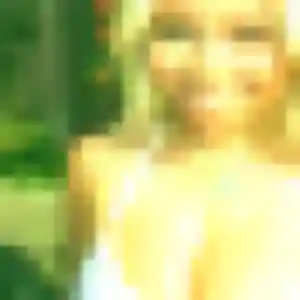 Oceane de Léguevin, 21 ans - rencontre coquine en toute liberté