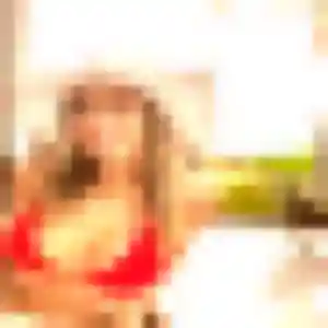 Nina de Les Mureaux, 22 ans - rencontre coquine sans lendemain
