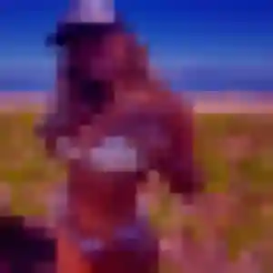 Sexy Valerie, 40 ans à Les Trois-Bassins - voir sa photo