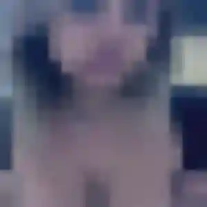 Elena, 45 ans, en ligne à Longué-Jumelles pour un rencontre coquine