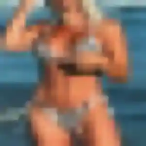 Sexy Fanny, 32 ans à Lons - découvrir son profil