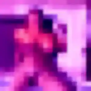Lina, 24 ans, en ligne à Marseillan pour une rencontre coquine