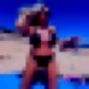 Photo de Leontine à Mayenne (26 ans) - rencontre coquine anonyme