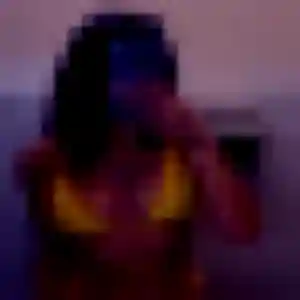 Dina, femme de 27 ans propose rencontre coquine à Meulan-en-Yvelines
